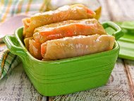 Рецепта Зелеви сарми от кисело зеле без ориз с фасул / боб, моркови и картофи варени в тенджера